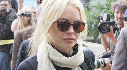 Lindsay Lohan gör samhällstjänst på härbärge