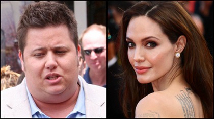 Angelina Jolie till attack mot Chaz Bono