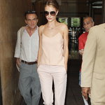 Rosie Huntington-Whiteley skiner!