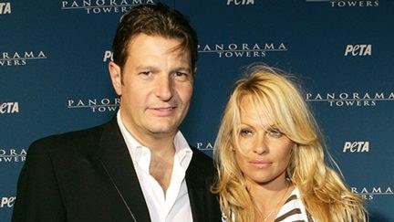 Pamela Anderson aangeklaagd door ex-liefje