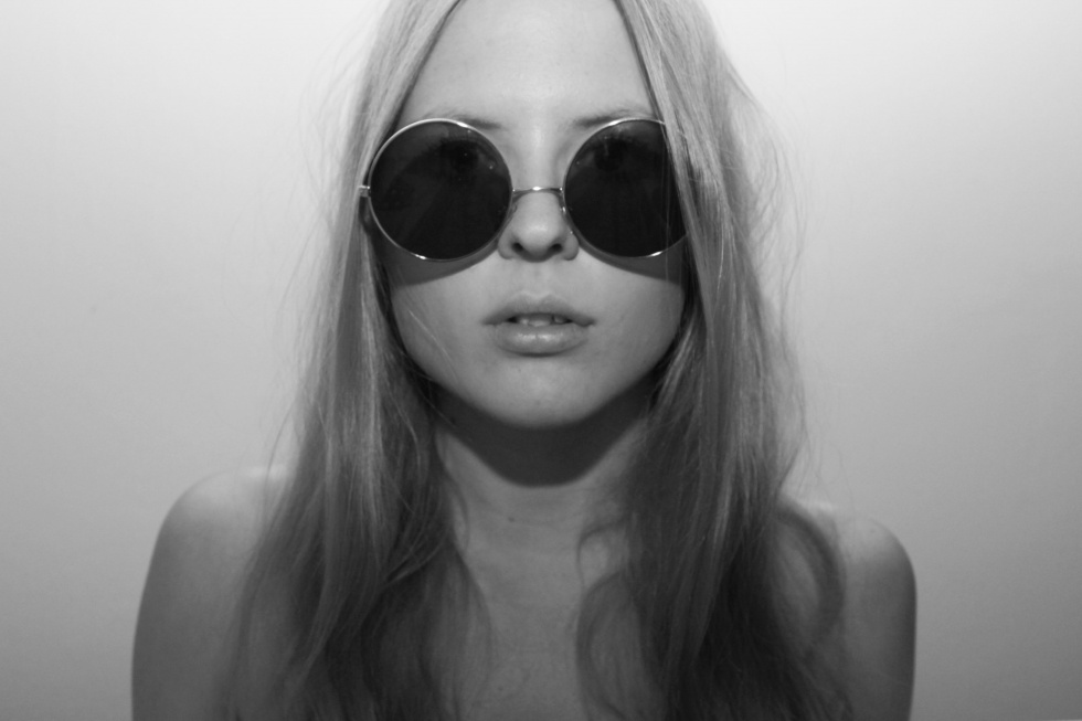 Runda shades