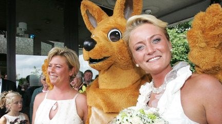 Eva Pauwels bont en blauw op vakantie