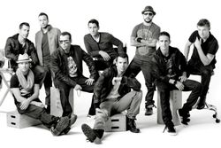 Backstreet Boys och New Kids on The Block bildar supergrupp