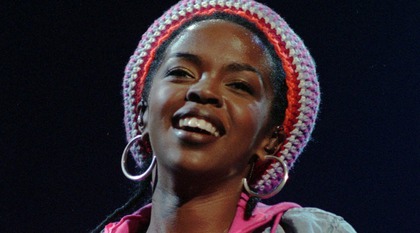 Lauryn Hill stäms för klädstöld
