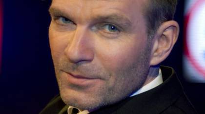 Claes Åkeson lämnar "Äntligen morgon"