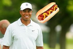 Tiger Woods attackerad med varmkorv