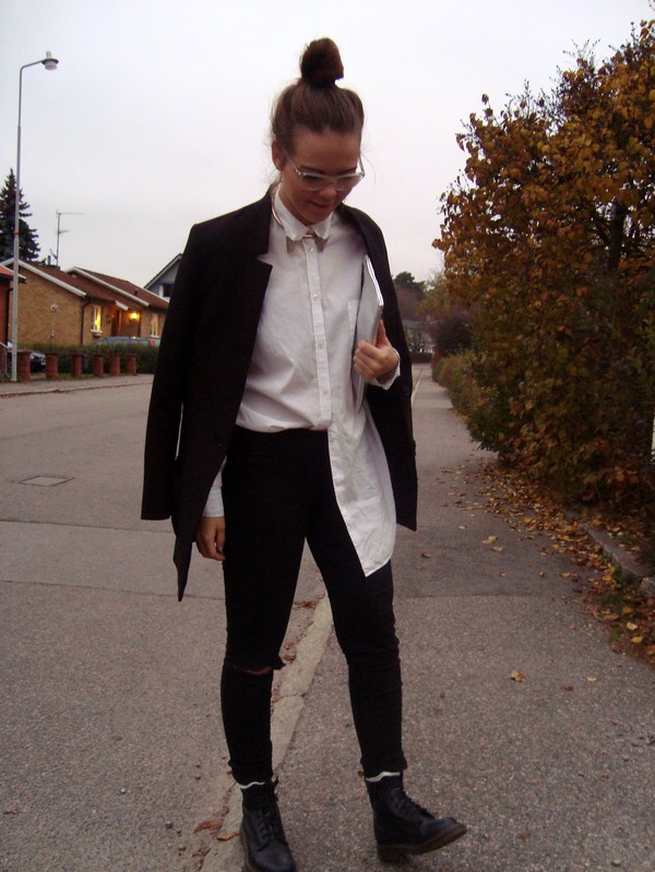 Dagens outfit 14/11-11 Julia