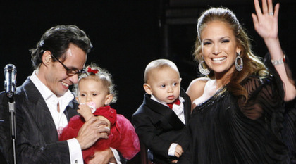 Jennifer Lopez och Marc Anthony i strid om tvillingarna