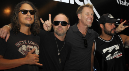 Metallica gör fängelsespelning