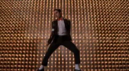 Kolla: Här hyllar Glee Michael Jackson