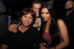 Fick homohånen Kim Kardashian att dumpa Kris?