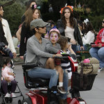 Familjetid: Halle Berry på Disneyland!