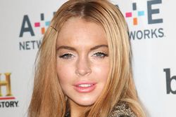 Lindsay Lohan till sjukhus efter allvarlig bilkrasch