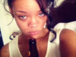 Rihanna tog farväl av sin mormor – med öl