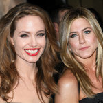 Angeline Jolie SKRATTADE åt Jennifer Anistons "patetiska" förlovning!