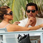 Mums! Kourtney K & Scott Disick bjuder Rob på lunch!