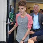 Justin Bieber vägrar att släppa taget om Selena Gomez!