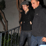 Harry Styles roliga onsdagskväll med en kompis!