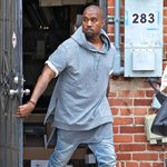Kanye West debiteras för kriminellt brott efter sin attack mot paparazzi!