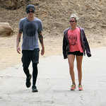 Ashley Tisdale och hennes fästman motionerade i Los Angeles!