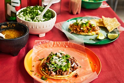 Jonas Crambys bästa recept på tacos – Carnitas tacos