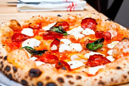 Superknepet som ger dig ”vedugnspizza” – i din vanliga ugn