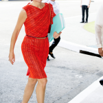 Máximas röda klänning