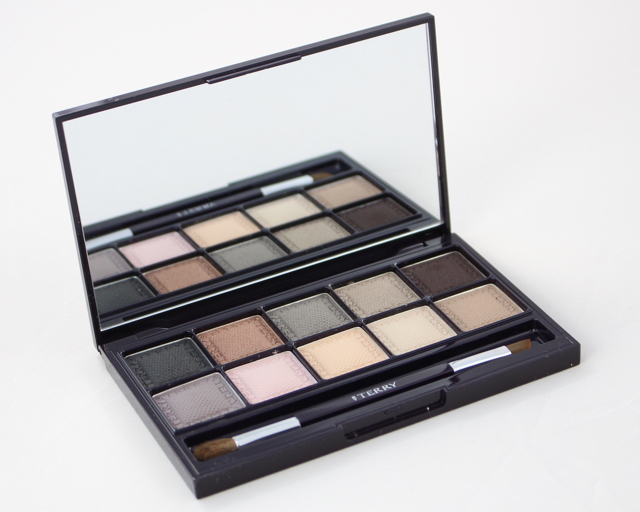 Alla dessa nudes