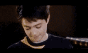 Här provspelar Daniel Radcliffe för Harry Potter (han är så liten och söt!)