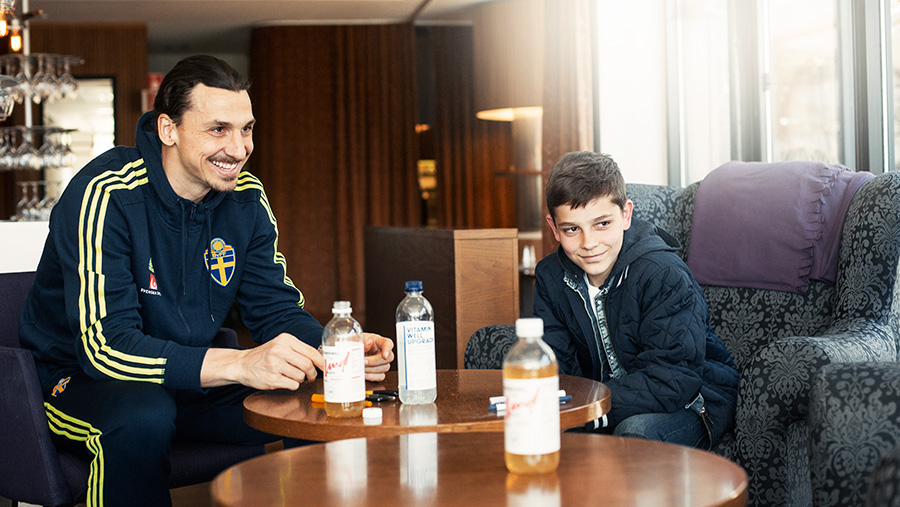 Intervju med 12-årige Ajdin som spelar Zlatan som barn i nya filmen