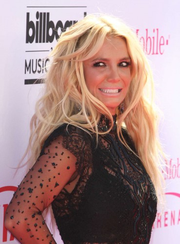 Alla vill tjäna på Britney