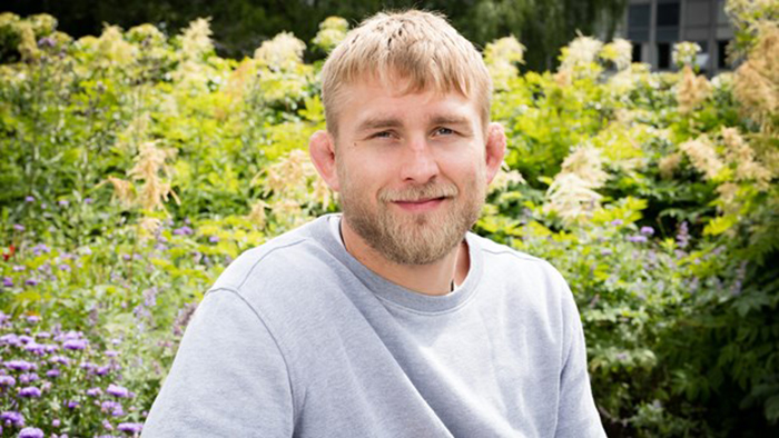 The Mauler i Sommar i P1 – om uppväxten, fängelsedomarna och de förlorade UFC-matcherna