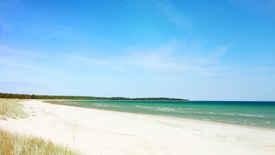 De 7 bästa stränderna att besöka på Gotland i sommar