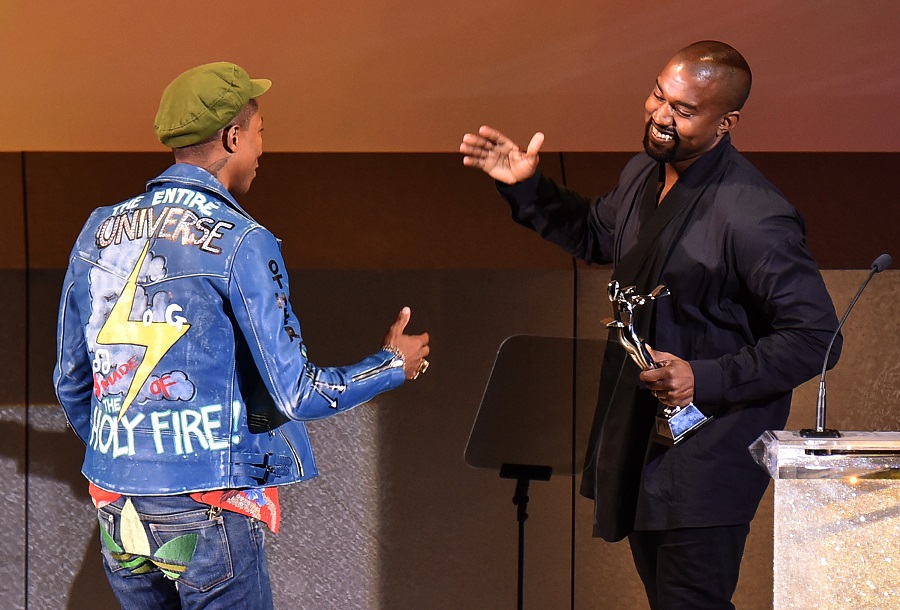 Adidas släpper nya sneakers från Kanye och Pharrell – se dem här