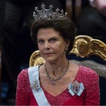 Drottning Silvia förd till sjukhus