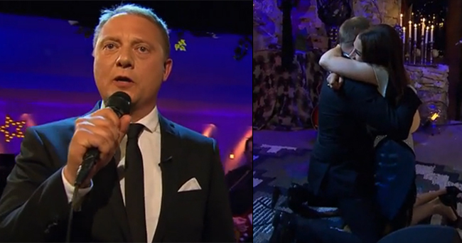Se Magnus Carlsons mäktiga version av Jill Johnsons ”Kärleken är”