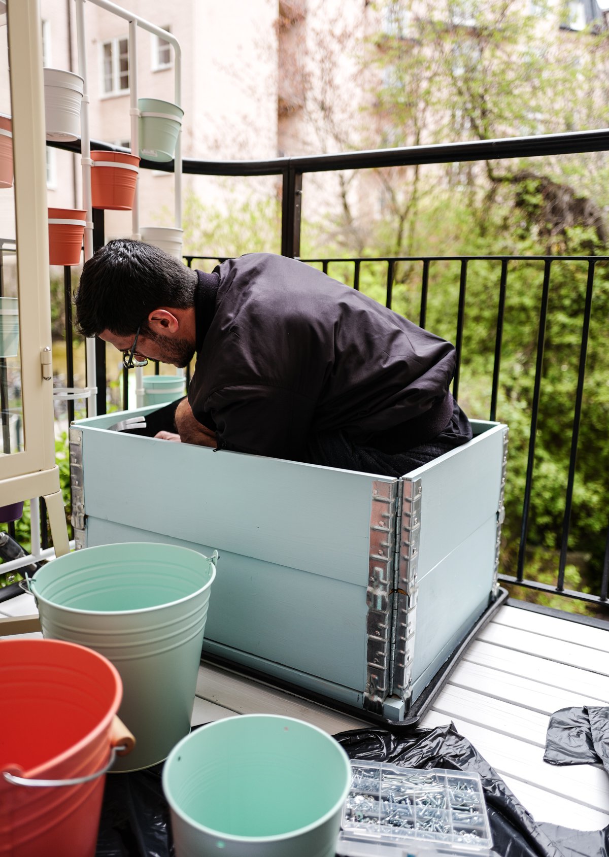 FLAMINGOS & BALCONY FIX