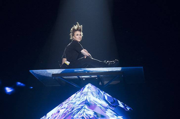 Därför uppträder Mariette med en pyramid i Melodifestivalen