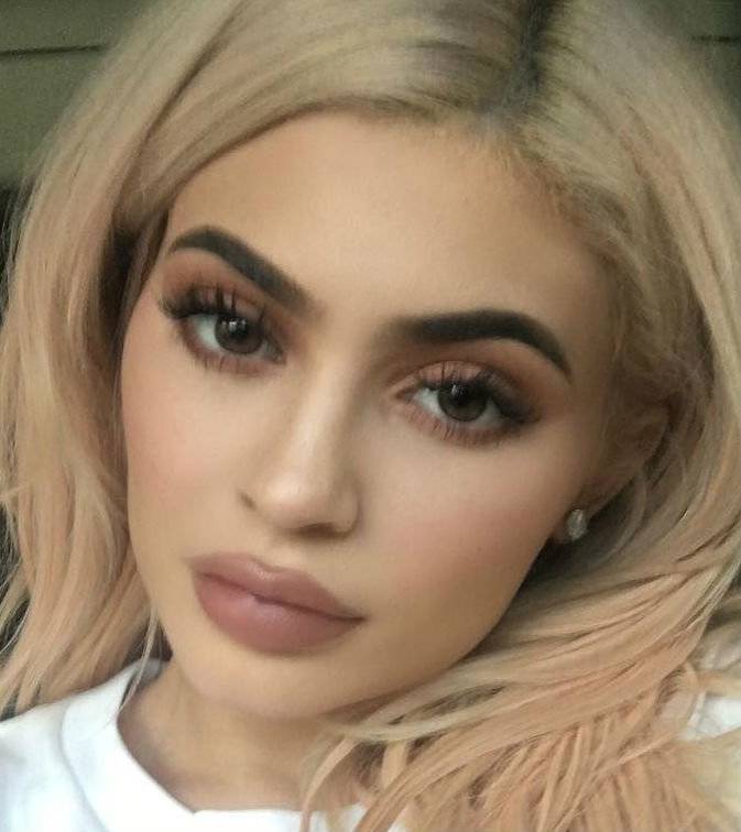 Nya filmerna avslöjar: Så ser Kylie Jenner ut nu